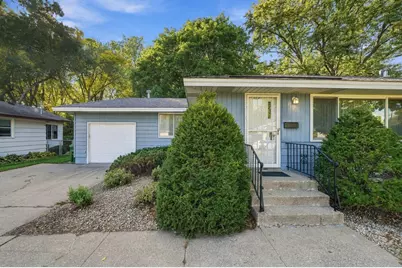 6131 Lee Avenue N, Brooklyn Center, MN 55429 - Photo 2