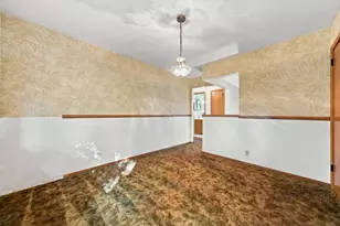 6131 Lee Ave N, Brooklyn Center, MN 55429 - Photo 16