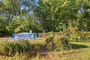 6131 Lee Ave N, Brooklyn Center, MN 55429 - Photo 52