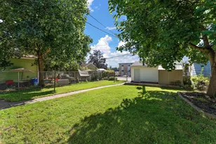 1340 3rd St E, Saint Paul, MN 55106 - Photo 4