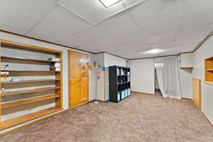 1340 3rd St E, Saint Paul, MN 55106 - Photo 18