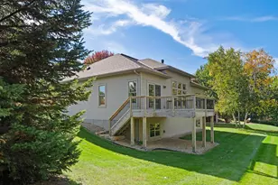 301 Canyon Blvd, Hudson, WI 54016 - Photo 10