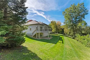 301 Canyon Blvd, Hudson, WI 54016 - Photo 12