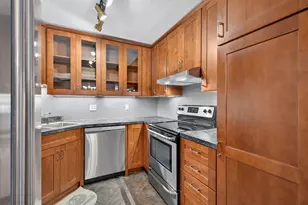 300 Shelard Pkwy, Saint Louis Park, MN 55426 - Photo 8