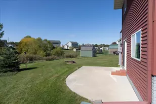 1125 Wyoming St, Roberts, WI 54023 - Photo 40