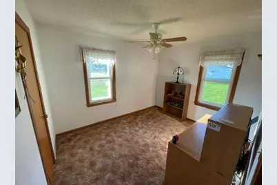 803 13th Avenue SE, Austin, MN 55912 - Photo 12