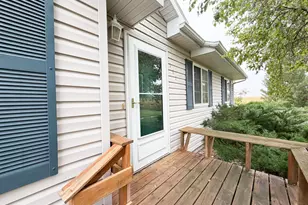 1112 Cherry Dr, Luverne, MN 56156 - Photo 4