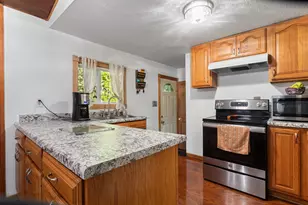 1326 Reaney Ave, Saint Paul, MN 55106 - Photo 2