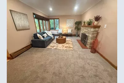 1603 Frost Avenue, Maplewood, MN 55109 - Photo 4