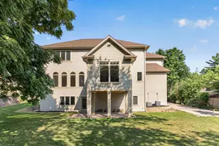 2635 Nathan Ln N, Plymouth, MN 55441 - Photo 22
