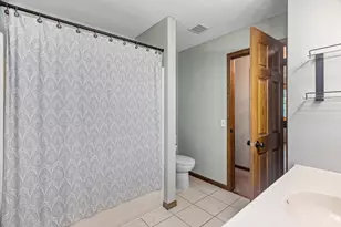 202 Robert St, Mahtomedi, MN 55115 - Photo 14