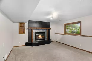 202 Robert St, Mahtomedi, MN 55115 - Photo 26