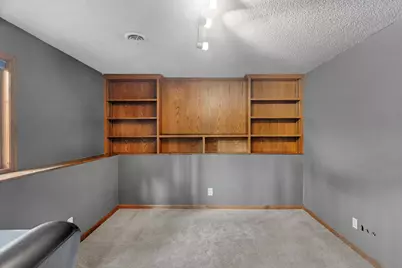 202 Robert Street, Mahtomedi, MN 55115 - Photo 30