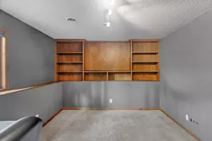 202 Robert St, Mahtomedi, MN 55115 - Photo 30
