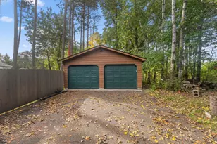 202 Robert St, Mahtomedi, MN 55115 - Photo 42