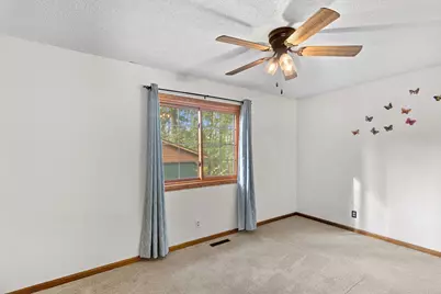 202 Robert Street, Mahtomedi, MN 55115 - Photo 18
