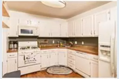 253 Maureen Lane NE, Columbia Heights, MN 55421 - Photo 6