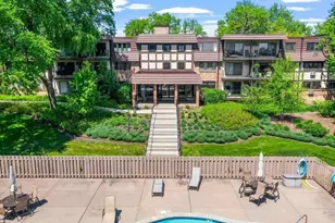 205 Barry Ave S, Wayzata, MN 55391 - Photo 18