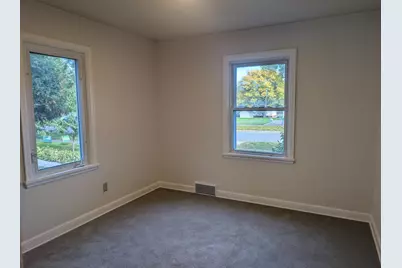 1049 Gorman Avenue, West Saint Paul, MN 55118 - Photo 6