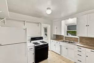 1049 Gorman Ave, West Saint Paul, MN 55118 - Photo 20