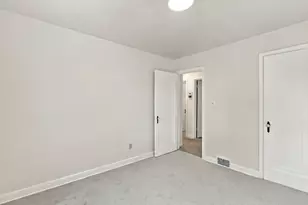 1049 Gorman Ave, West Saint Paul, MN 55118 - Photo 12