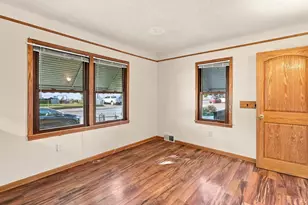 1049 Gorman Ave, West Saint Paul, MN 55118 - Photo 8
