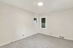 1049 Gorman Ave, West Saint Paul, MN 55118 - Photo 10