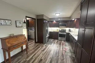 1100 Columbine Dr, Marshall, MN 56258 - Photo 2
