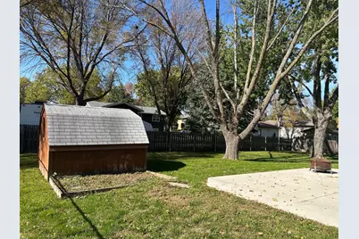 1100 Columbine Drive, Marshall, MN 56258 - Photo 20