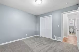 1741 Ames Pl, Saint Paul, MN 55106 - Photo 10