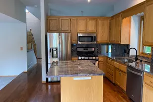 13434 Oakwood Dr, Rogers, MN 55374 - Photo 8