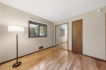 4664 Hillsboro Avenue N, New Hope, MN 55428 - Photo 18
