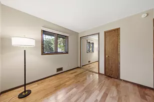 4664 Hillsboro Ave N, New Hope, MN 55428 - Photo 18