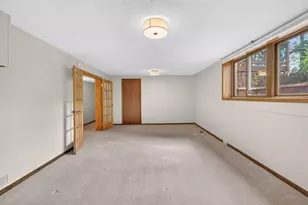 12760 Roberts Dr, Eden Prairie, MN 55346 - Photo 32