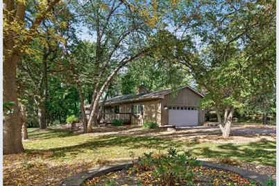 12760 Roberts Drive, Eden Prairie, MN 55346 - Photo 52