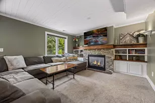 8860 Everest Ln N, Maple Grove, MN 55311 - Photo 4