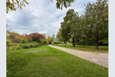 285 Queen Avenue N, Minneapolis, MN 55405 - Photo 52