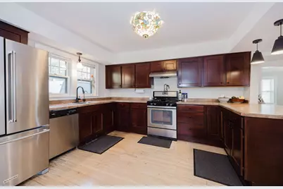 285 Queen Avenue N, Minneapolis, MN 55405 - Photo 10
