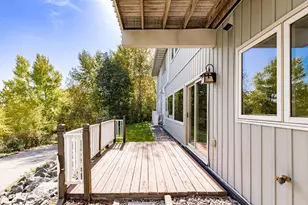 1424 E Skyline Pkwy, Duluth, MN 55805 - Photo 44