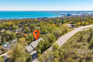 1424 E Skyline Pkwy, Duluth, MN 55805 - Photo 1