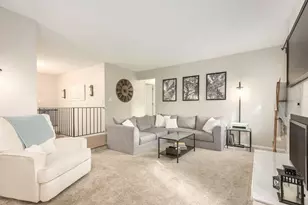 1701 James Pl, Burnsville, MN 55337 - Photo 8
