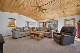 2555 Holly St S, Cambridge, MN 55008 - Photo 16
