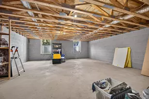 2555 Holly St S, Cambridge, MN 55008 - Photo 34