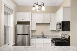 579 Summit Ave, Saint Paul, MN 55102 - Photo 12