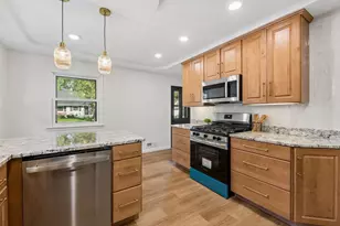 709 E 61st St, Minneapolis, MN 55417 - Photo 12
