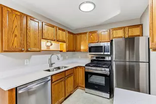 494 Appleblossom Ln, Shakopee, MN 55379 - Photo 8