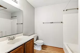 494 Appleblossom Ln, Shakopee, MN 55379 - Photo 14