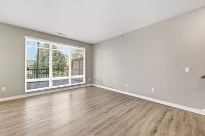 1070 Grandview Court NE #110, Columbia Heights, MN 55421 - Photo 4