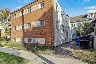 2747 Dupont Ave S, Minneapolis, MN 55408 - Photo 20