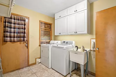 10054 Nicollet Avenue S, Bloomington, MN 55420 - Photo 16